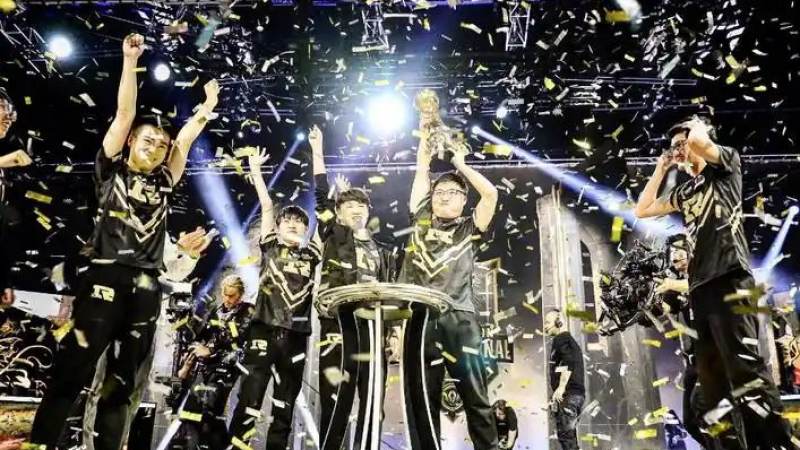 英雄联盟S16抽签分组怎么抽?赛制逻辑与分组规律解析